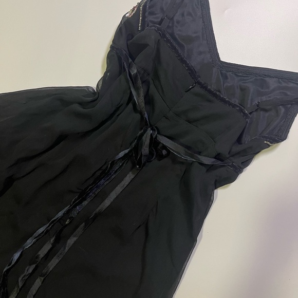 y2k embroidered and beaded midi dress - Picture 3 of 4